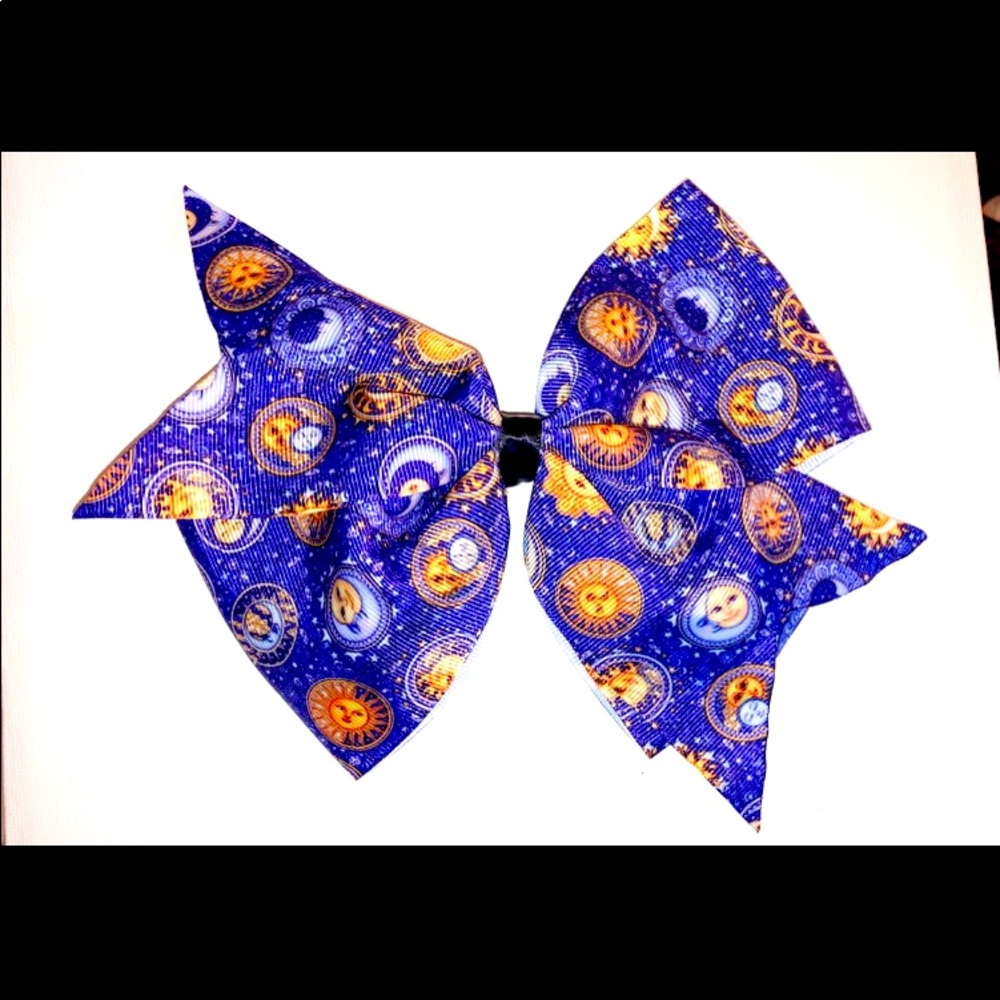 Large Moon & Stars Bow ✨FREE SHIPPING ON 5+ BOWS✨